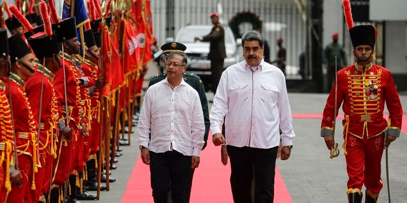 Pulihkan Hubungan, Maduro Akan Buka Penuh Perbatasan Venezuela-Kolombia