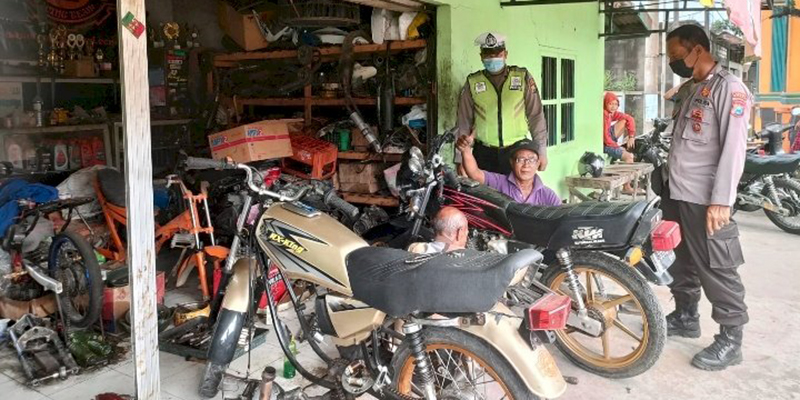 Jaga Kondusifitas Nataru, Polres Gresik Larang Bengkel Jual Knalpot Brong