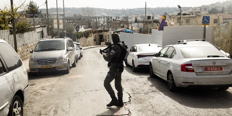 Polisi Israel Segel Rumah Keluarga Tersangka Penembakan Sinagoga di Yerusalem Timur
