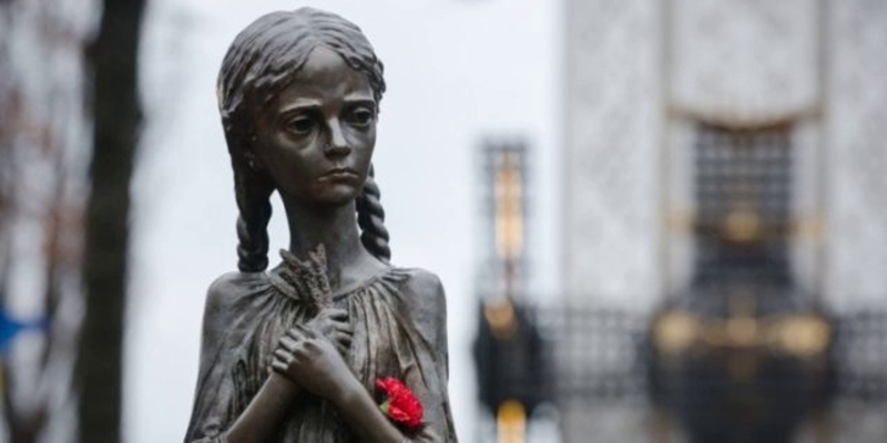 Jelang Peringatan Holodomor, Dubes Ukraina Desak Pengakuan Kelaparan Sebagai Genosida Rusia