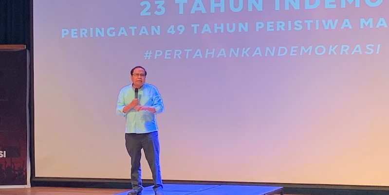 Kiprah Rizal Ramli Selamatkan PLN dan Garuda Indonesia