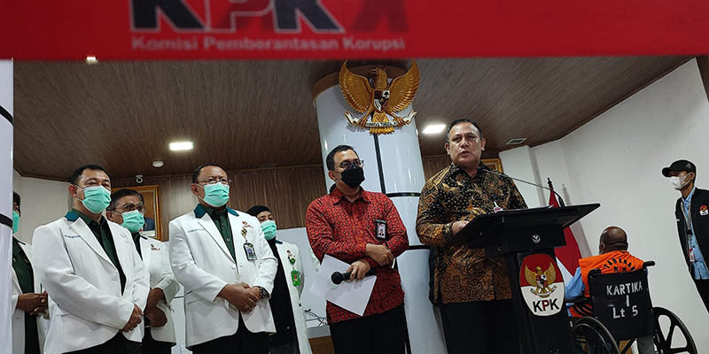 Soal Pengobatan Lukas di Singapura, Firli Bahuri: Dokter dan Rumah Sakit Kita Memadai