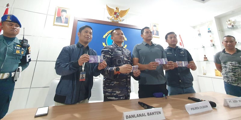Prajurit TNI AL Gagalkan Peredaran Uang Palsu di Selat Sunda Sebesar Rp 66 Juta