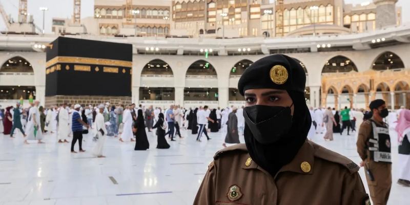 Arab Saudi Tunjuk 34 Perempuan untuk Posisi Tinggi di Dua Masjid Suci