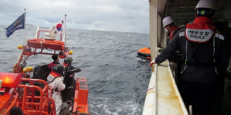 Kapal Hong Kong Tenggelam di Perairan Jepang, Sembilan Orang Hilang