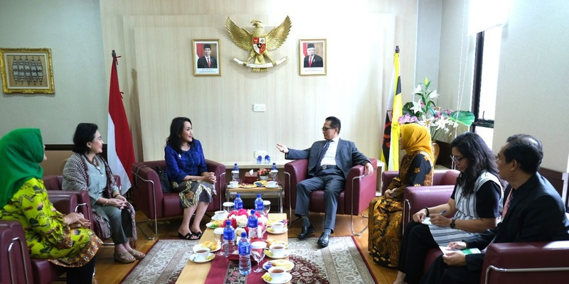Kunjungi KBRI Brunei, Ketum Kowani Dorong Implementasi MoU Penempatan dan Pelindungan PMI Sektor Domestik