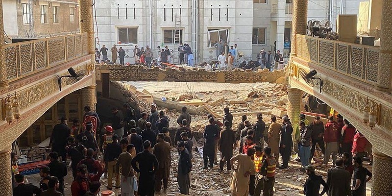 TTP Klaim Bertanggung Jawab, Ledakan Masjid Peshawar adalah Balas Dendam Kematian Sang Komandan