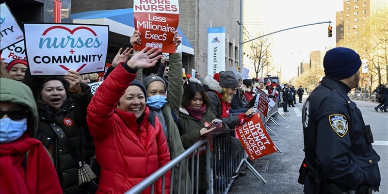 7.000 Perawat dari Dua Rumah Sakit di New York Lakukan Aksi Mogok