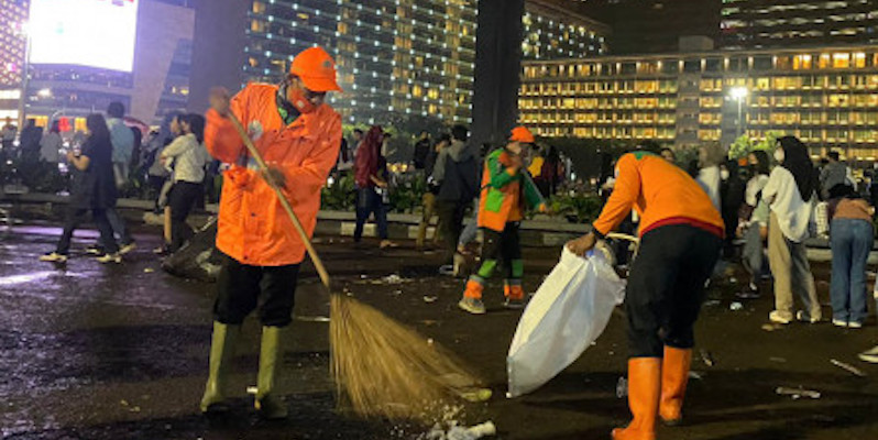 Sampah Perayaan Tahun Baru di Jakarta Tembus 74 Ton