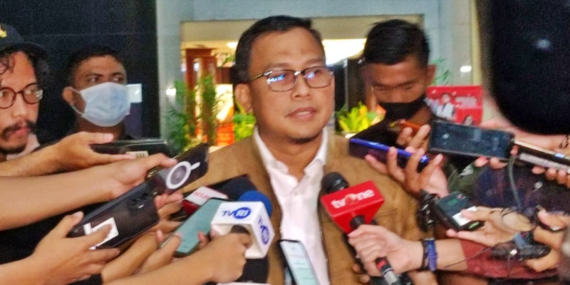 Malam Ini Tiba di Bandara Soetta, Lukas Enembe Akan Dibawa ke RSPAD Sebelum ke KPK