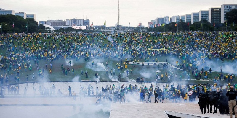 Diduga Sengaja Tak Cegah Kerusuhan, Mantan Menteri Kehakiman Brasil Ditangkap