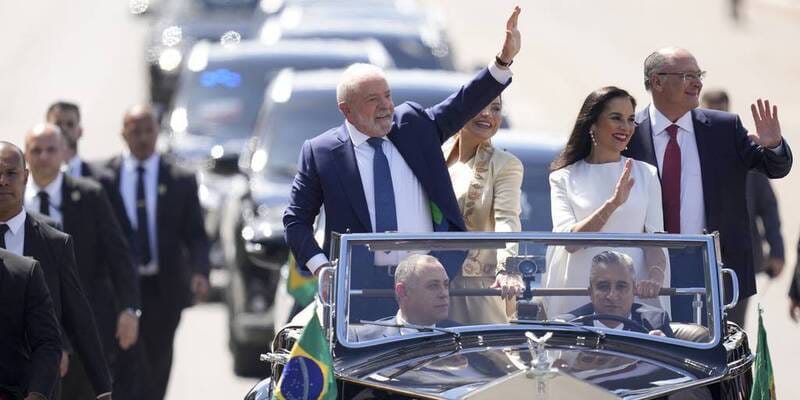 Brasil Kerahkan 10.000 Petugas Keamanan untuk Kawal Pelantikan Presiden Lula da Silva