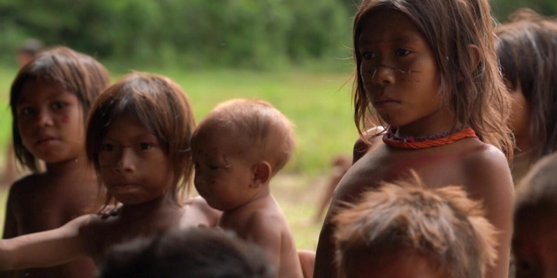 Krisis Kesehatan Makin Akut, Puluhan Anak di Wilayah Yanomami Dilarikan ke Rumah Sakit