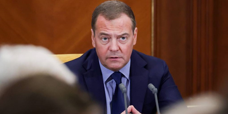 Medvedev: Amerika Bersiap Menyerang Rusia, Dunia Terancam Perang Dunia III