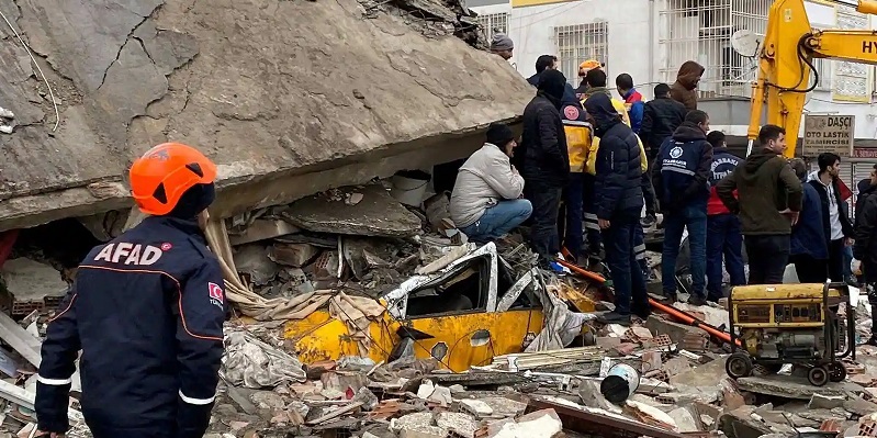 Banyak Apartemen Hancur Kena Gempa, KBRI Ankara Siapkan Penampungan untuk WNI