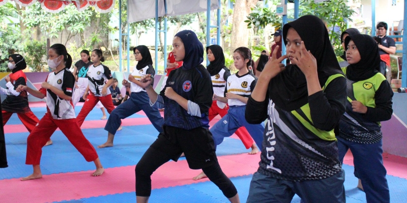 Coaching clinic Taekwondo Poomsae di arena latihan bela diri Dojang 88, Jakarta Timur/Ist