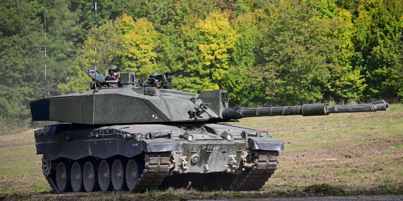 Inggris Bantah Kekurangan Senjata Usai Kirim Tank Challenger 2 ke Ukraina