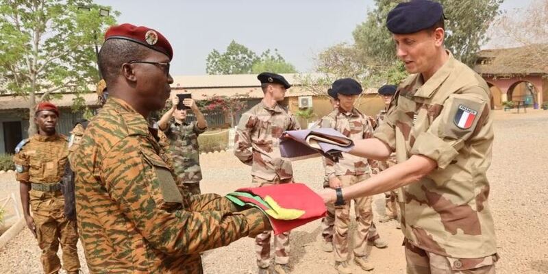 Militer Prancis Resmi Angkat Kaki dari Burkina Faso