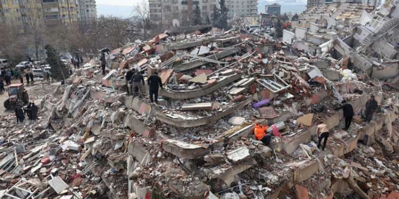 Gempa Baru Berkekuatan 5,6 SR Mengguncang Turki, Satu Tewas dan Puluhan Luka-luka