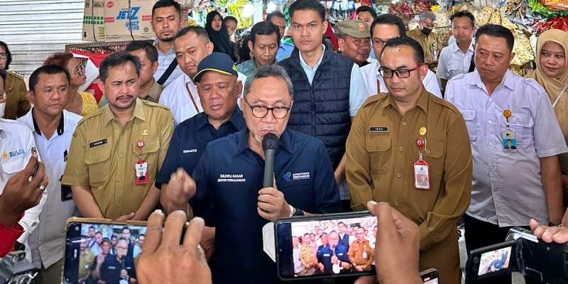 Temani Mendag Blusukan, Gus Sakti: Indonesia Beruntung Punya Tokoh Seperti Zulhas