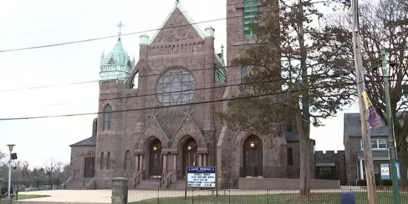Bom Pipa Ditemukan di Belakang Gereja Philadelphia