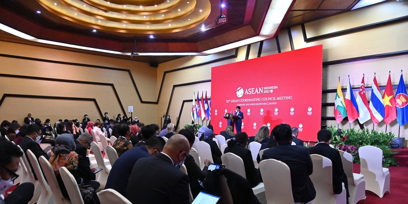 Menlu RI Paparkan 3 Pilar Utama Keketuaan ASEAN di Rapat ACC ke 32
