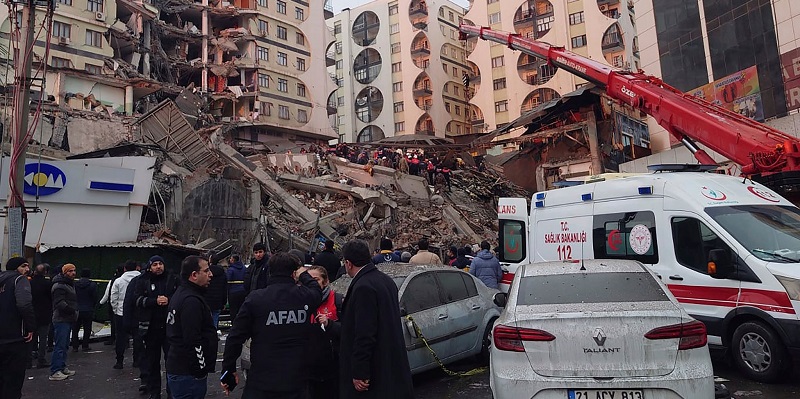 Update Gempa Turki dan Suriah, Total Korban Jiwa Bertambah Jadi 521 Orang