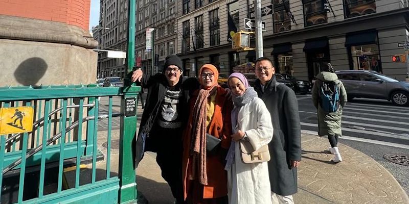 Wartawan senior Ilham Bintang saat berada di New York/Ist