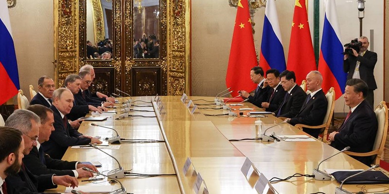 Xi Jinping Undang Vladimir Putin untuk Kunjungi Beijing Tahun Ini