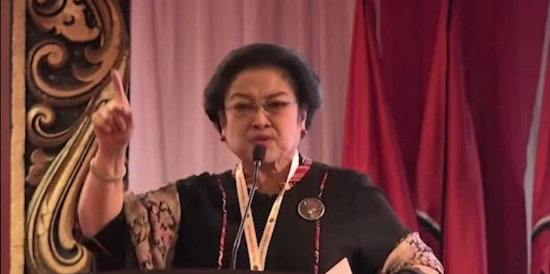 Megawati Berpikir Beribu Kali Pilih Ganjar Meski Lembaga Survei Mengunggulkannya