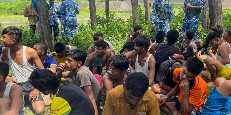Myanmar Tangkap 150 Warga Rohingya yang Berusaha Kabur ke Malaysia
