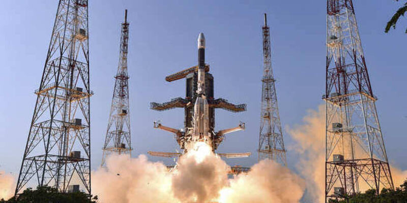India Bangun Satelit Khusus Angkatan Darat Senilai Rp 5,4 Triliun