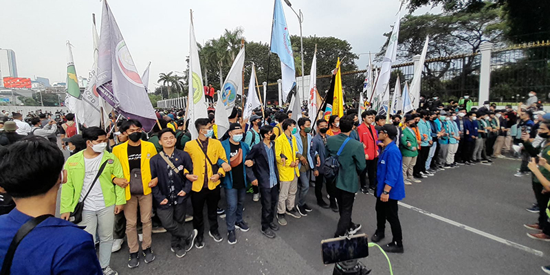 Kental Nuansa Politis, Tujuh Wilayah BEM SI Tolak Munas di Solo