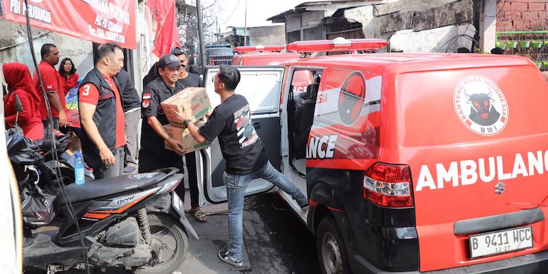 BMI Salurkan Bantuan untuk Korban Kebakaran Depo Pertamina Plumpang