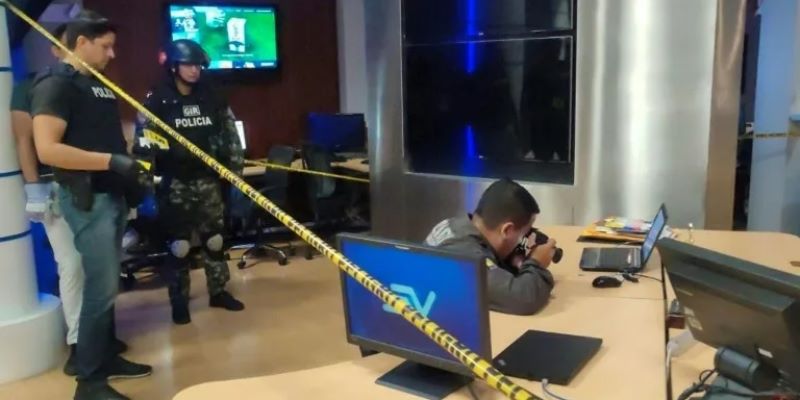 Ekuador Selidiki Amplop Berisi Bahan Peledak yang Dikirim ke Kantor Media
