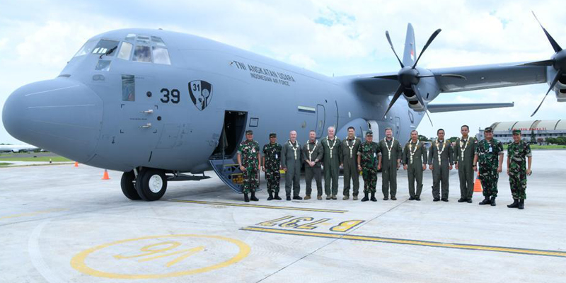 Pesawat C-130J Super Hercules A-1339 dari AS Tiba di Indonesia