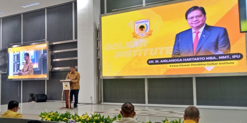 Jadi Partai Terbuka, Airlangga Ajak Anak Muda Gabung Partai Golkar