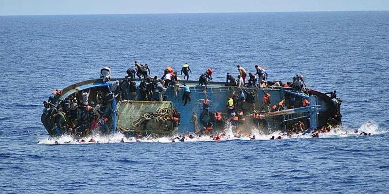 Tunisia Evakuasi 14 Mayat Imigran Afrika yang Tenggelam di Lepas Pantai Sfax