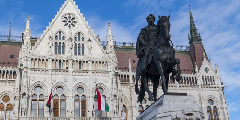 Terbentur Aturan Negara, Hongaria Tidak Bisa Laksanakan Perintah ICC untuk Tangkap Putin
