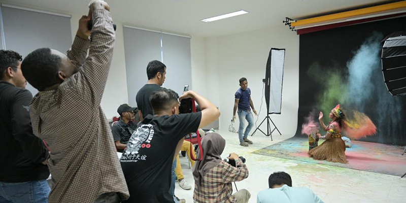 Jelang Persemian PYCH Oleh Jokowi, Papua Muda Inspiratif Gelar Workshop Fotografi