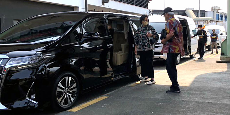 Mobil Penjemput Tembus Apron Bandara Soetta, Sri Mulyani Gagal Beri Contoh Baik untuk Anak Buahnya di Kemenkeu