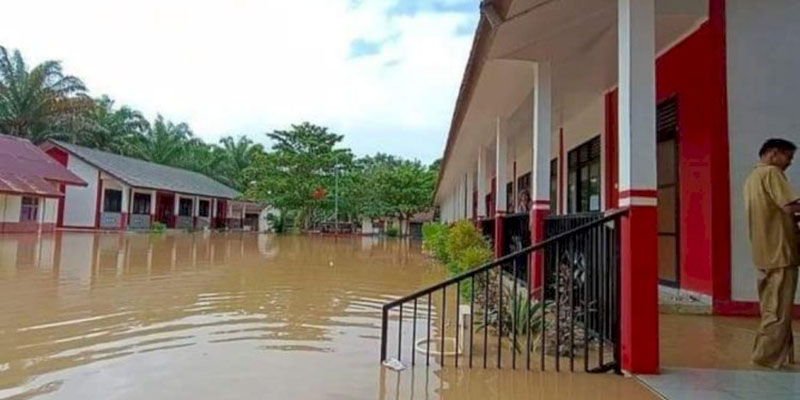 38 Sekolah di Musi Rawas Masih Terdampak Banjir, Siswa Kerjakan Tugas di Rumah