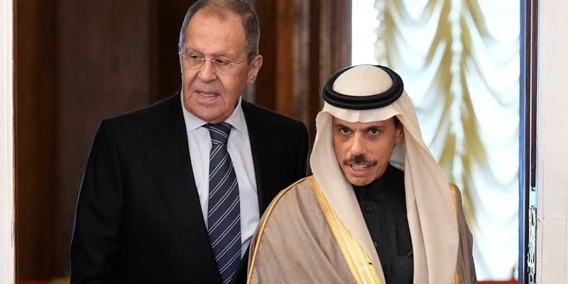 Ke Moskow, Menlu Arab Saudi Ingin Perkuat Hubungan dengan Rusia