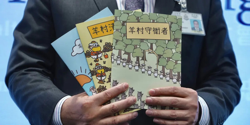 Punya Buku Propaganda Anak-anak, Dua Pria Hong Kong Ditangkap
