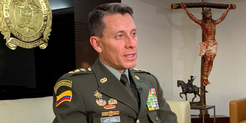 <i>Ngaku</i> Tangkap Buronan Pakai Teknik Pengusiran Setan, Kepala Polisi Kolombia Dipecat