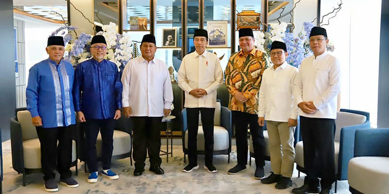 Sibuknya Istana Bendung Anies Baswedan