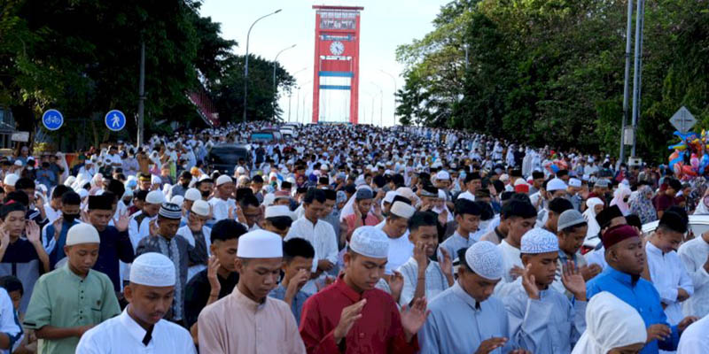 Masjid Agung Palembang Besok Gelar Shalat Idul Fitri, Polisi Tutup Jembatan Ampera