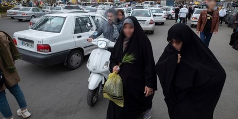 Cegah Pelanggaran Aturan Berpakaian Wanita, Iran Terus Pantau lewat Kamera Pengawas