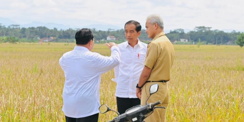 Jokowi Tidak Etis Jodohkan Prabowo sebagai Cawapres Ganjar