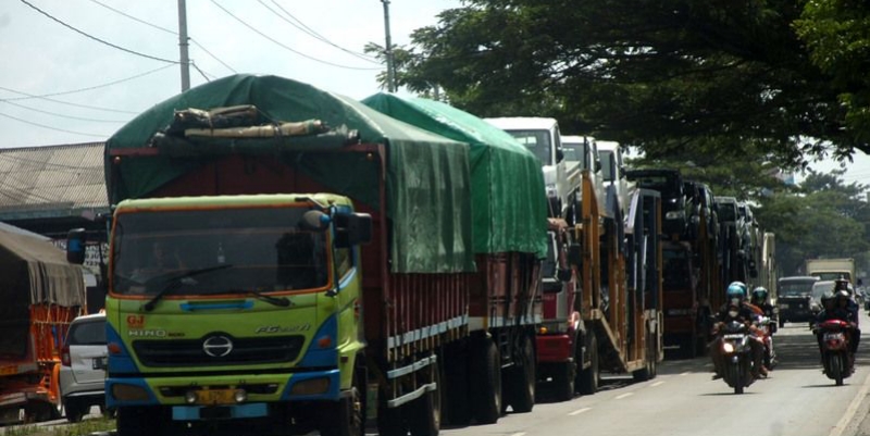 Pemerintah Diminta Tinjau Ulang Larangan Melintas Angkutan Logistik 3 Sumbu saat Lebaran